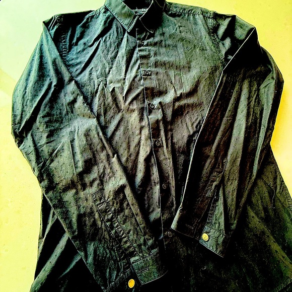 Men’s Black Button-Up Shirt - fitted - Picture 1 of 5